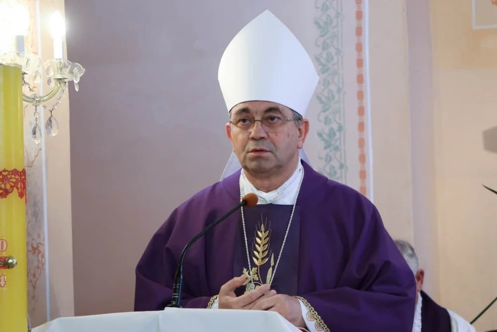 Sprovod prelata Stipe Josipovića