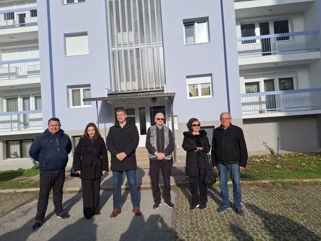 Energetski obnovljena zgrada u Babinom viru: ’U stanovima već sada osjetimo drukčiji režim grijanja’