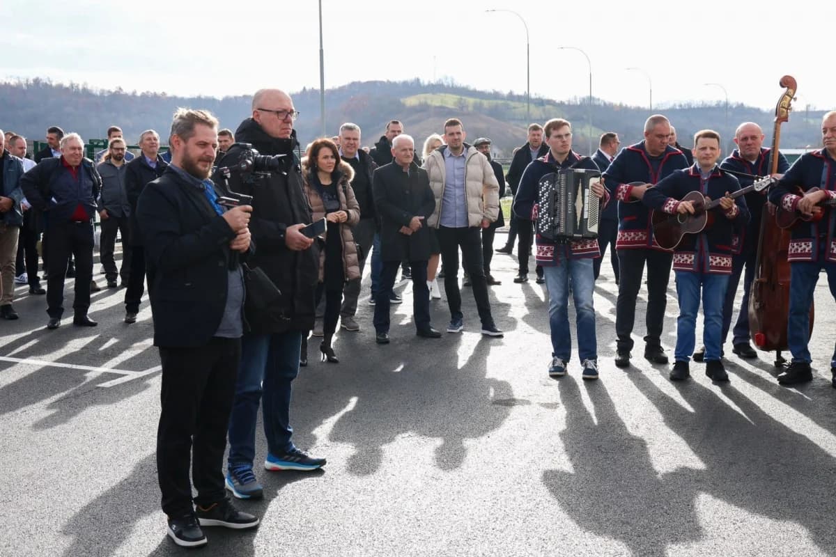 Nastavak obiteljske poduzetničke priče: ZIV-TICA d.o.o. otvorio proizvodno-poslovnu zgradu u Lipiku