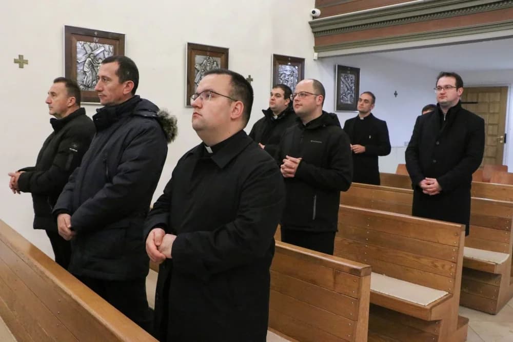 Adventska duhovna obnova za mlade svećenike i đakone u Požegi