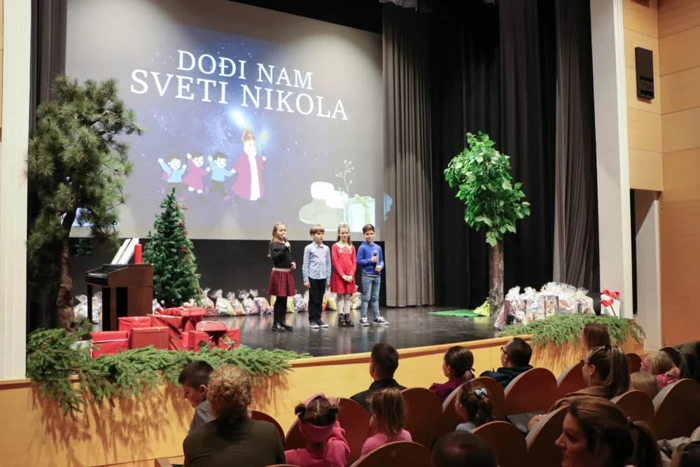 FOTO: U Požegi proslavljen sv. Nikola s djecom u razvojnim teškoćama i mladima s invaliditetom