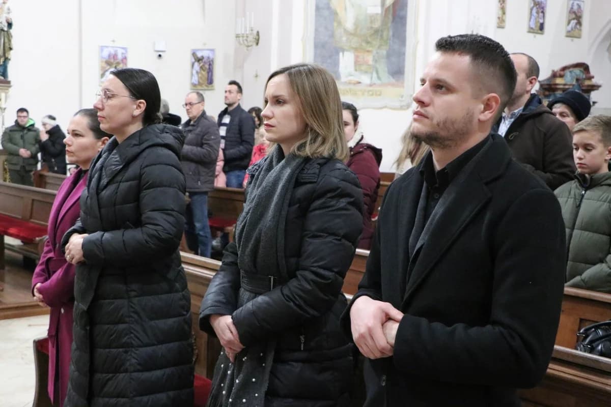 FOTO: U Požegi proslavljen sv. Nikola s djecom u razvojnim teškoćama i mladima s invaliditetom