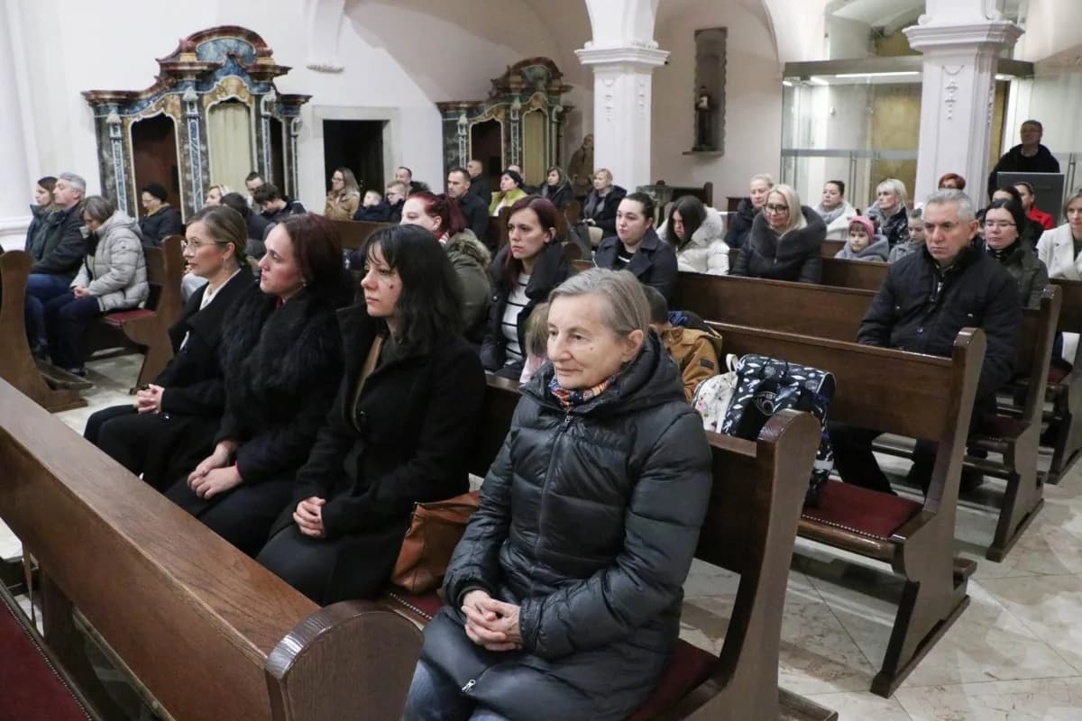 FOTO: U Požegi proslavljen sv. Nikola s djecom u razvojnim teškoćama i mladima s invaliditetom