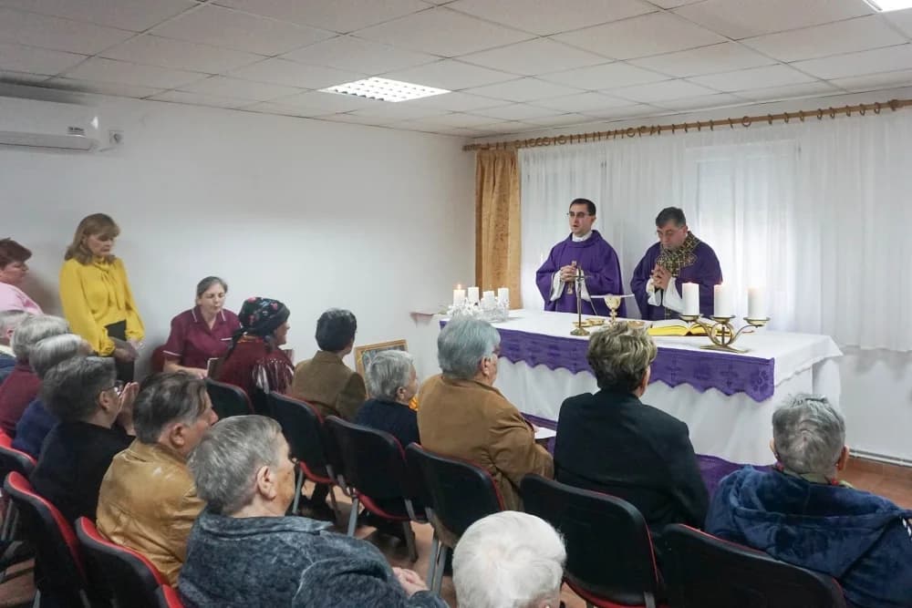 Biskupov pohod Domu za starije i nemoćne osobe u Velikoj