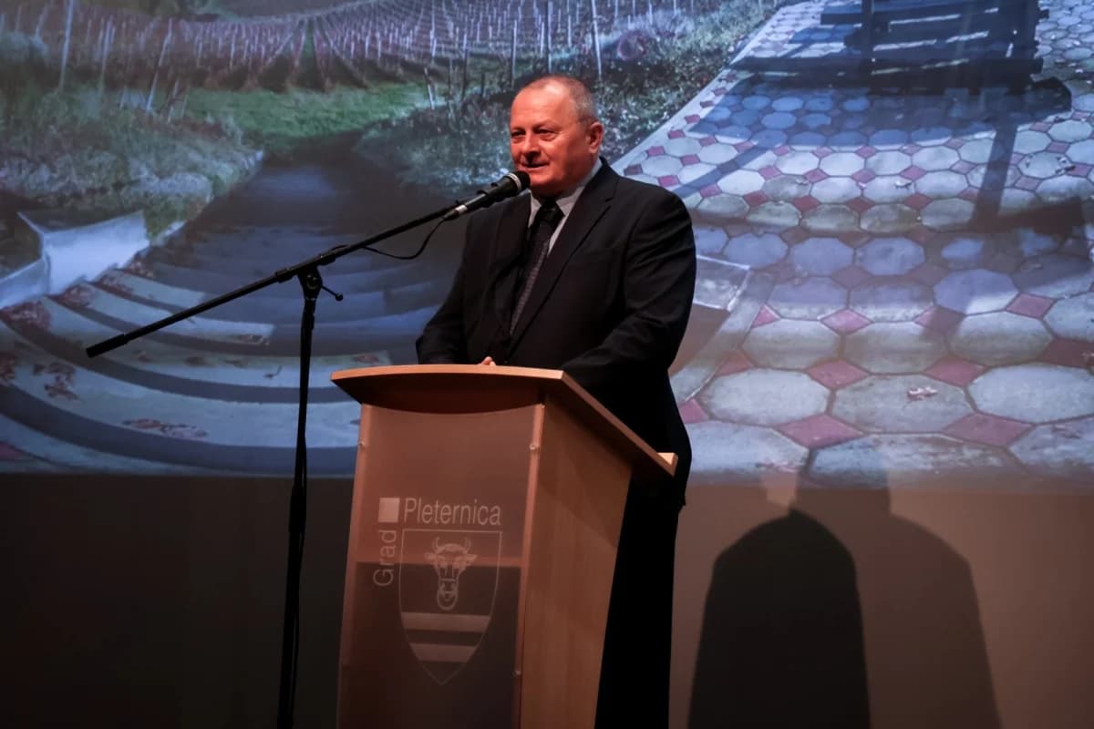 DAN GRADA PLETERNICE: Dobitnici priznanja i nagrada Luka Babić, Ružica Maurus, Jozić Trgovina d.o.o., OPG Kristić Ivan, Javni prijevoz Mato Bulaja te Marinko Markota