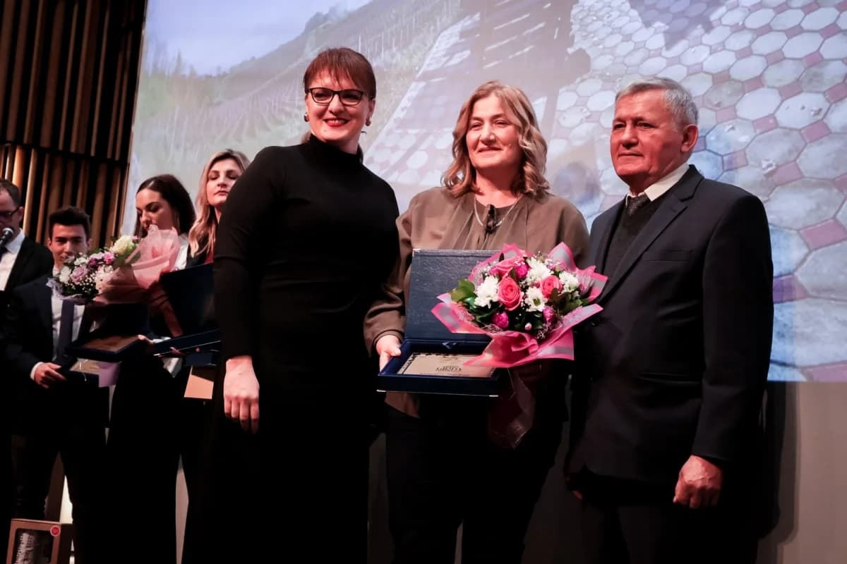 DAN GRADA PLETERNICE: Dobitnici priznanja i nagrada Luka Babić, Ružica Maurus, Jozić Trgovina d.o.o., OPG Kristić Ivan, Javni prijevoz Mato Bulaja te Marinko Markota