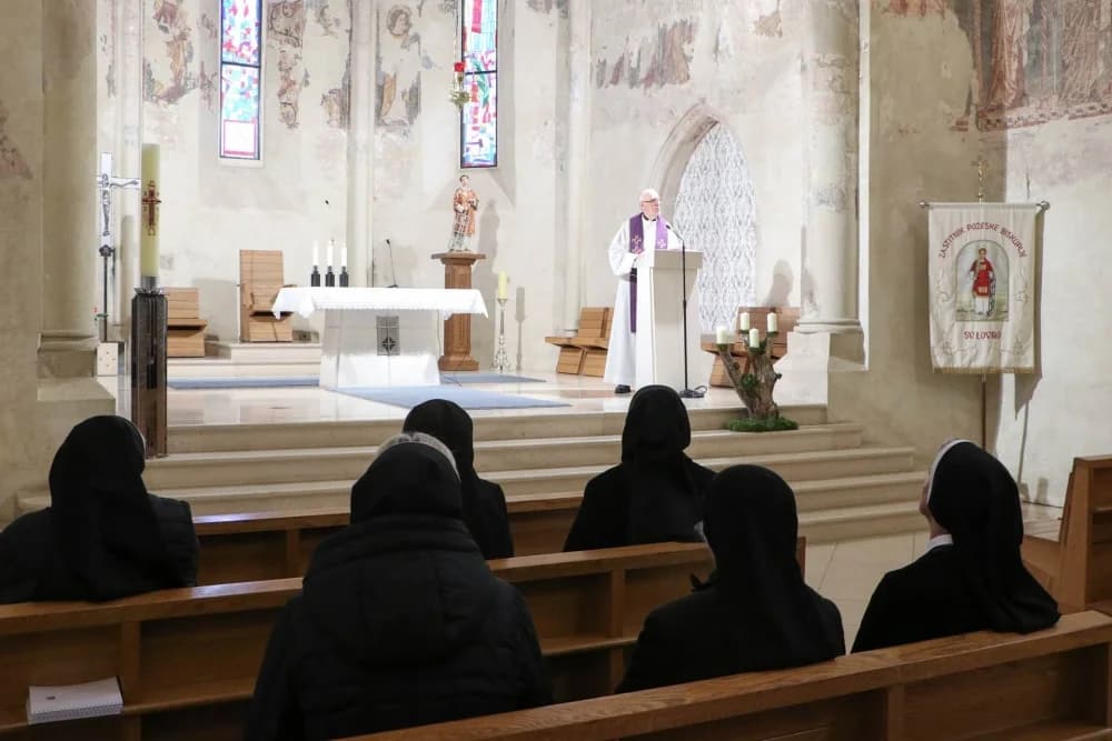 Adventska duhovna obnova za redovnice u Požegi