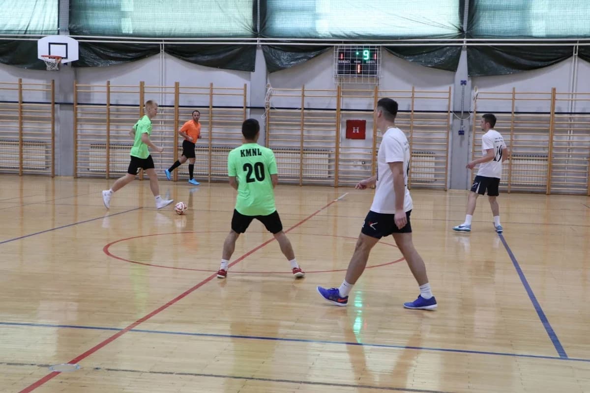 Započela je Katolička malonogometna liga: Prve utakmice odigrane u dvorani u Velikoj