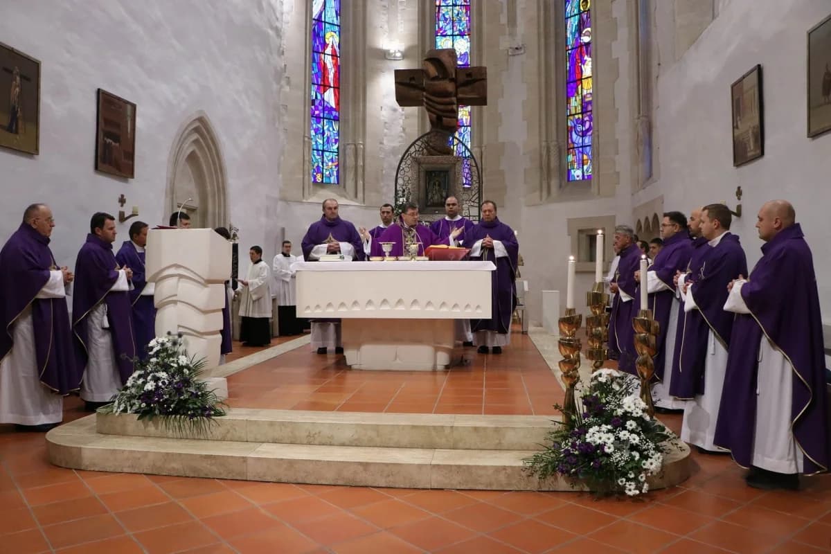Hodočašće hrvatskih branitelja u Voćin prigodom godišnjice njegova stradanja