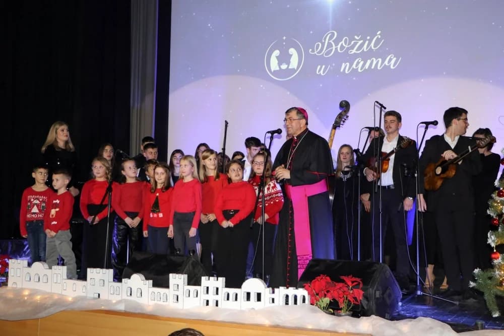 Karitativni koncert mladih u Požegi „Božić u nama“