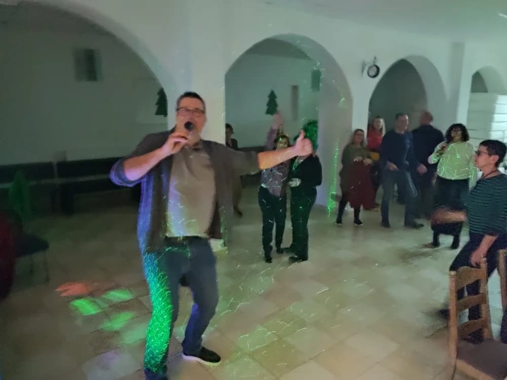 Spektakularan doček Nove godine u Lapjaku: Od druženja uz glazbu do osvajanja Tauberovih stijena