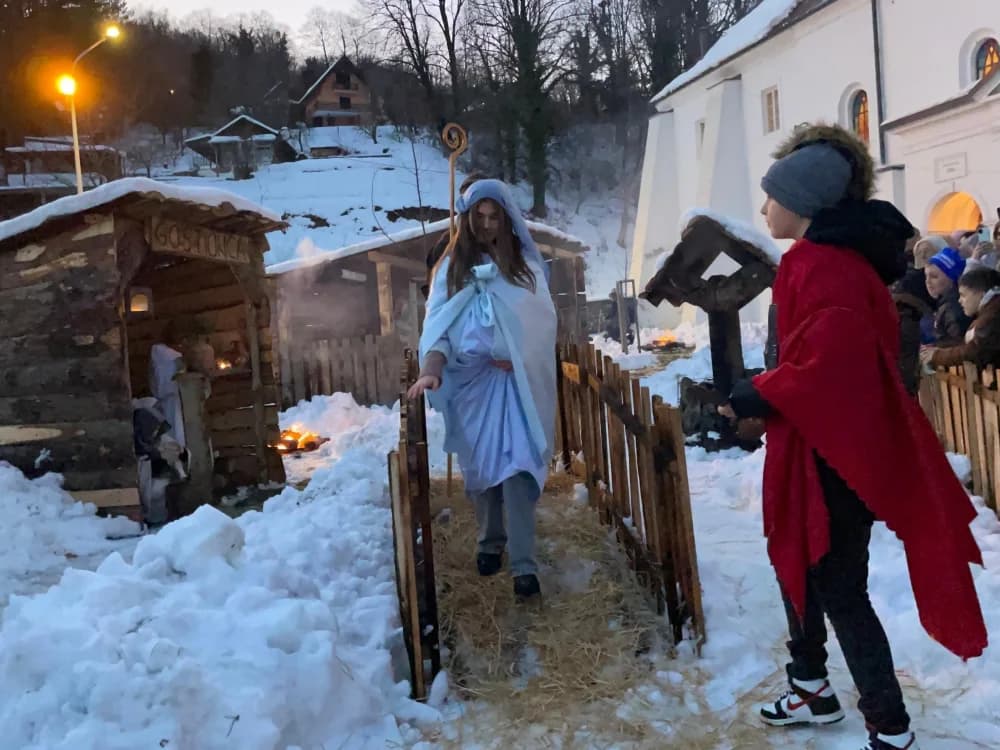 U nedjelju uprizorenje Živih jaslica u Župi Svetog Augustina biskupa u Velikoj