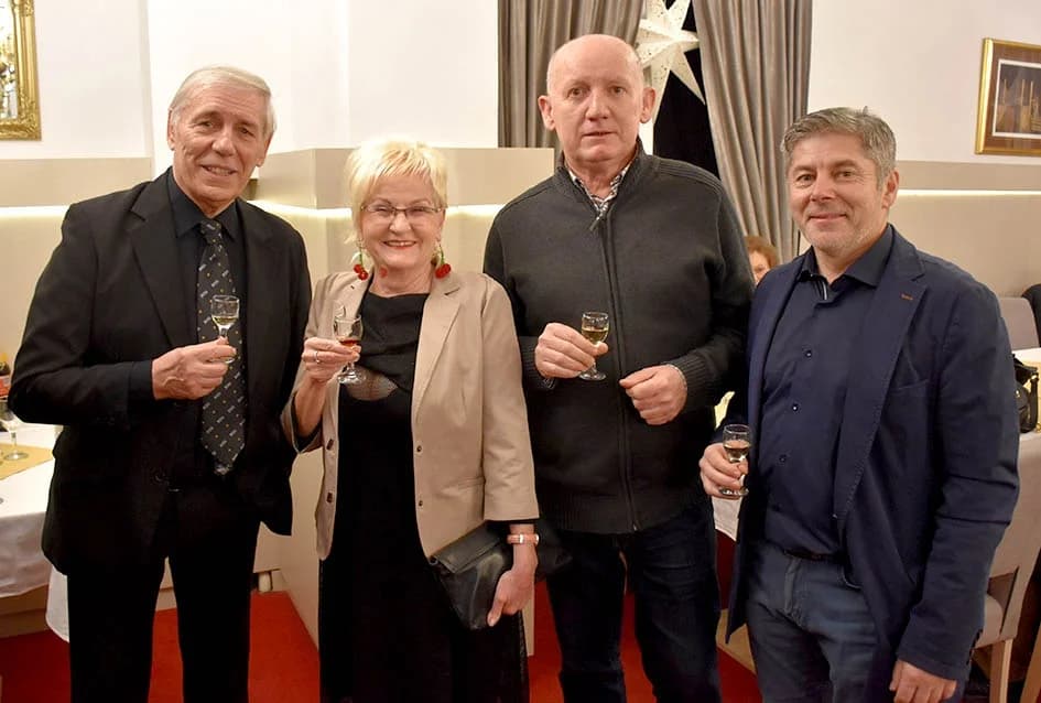 Predstavnici županijskih, gradskih i javnih institucija na božićnom prijemu srpske zajednice