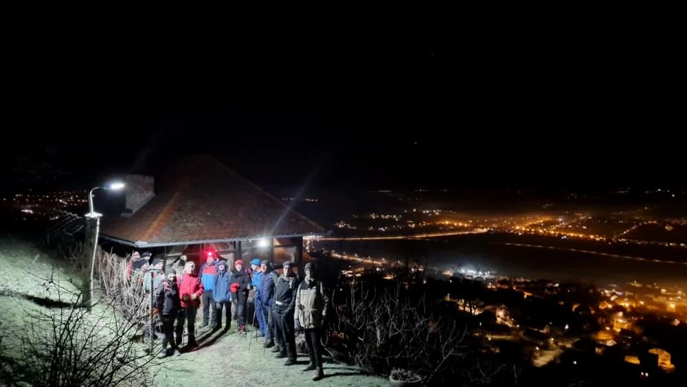 FOTO: Noćni izlet na Vrhovački grad - HPD Gojzerica Požega