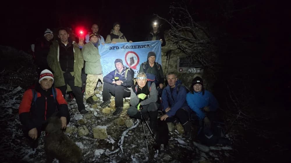 FOTO: Noćni izlet na Vrhovački grad - HPD Gojzerica Požega