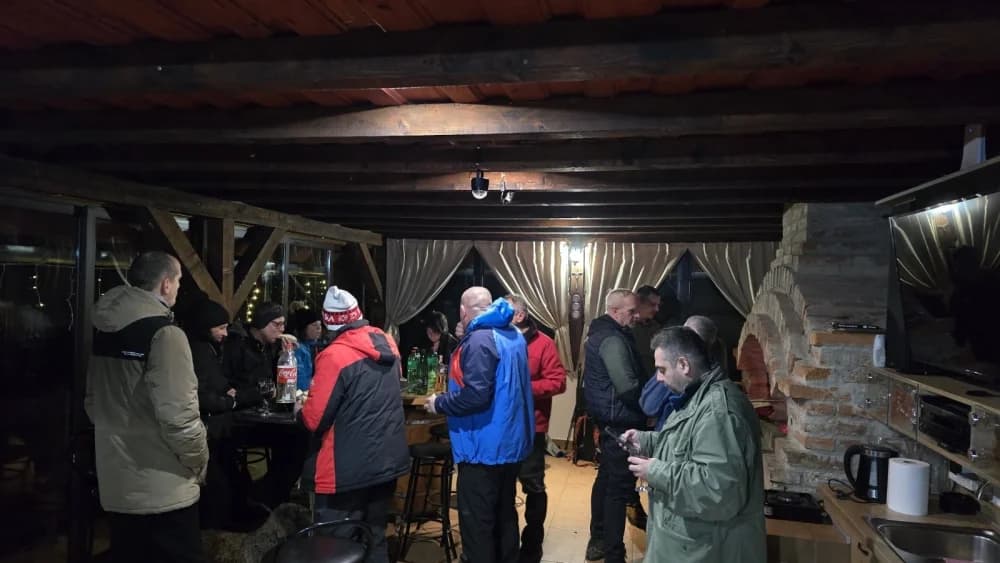 FOTO: Noćni izlet na Vrhovački grad - HPD Gojzerica Požega