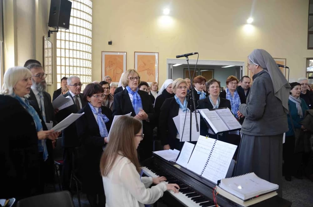 Biskup Martinović predvodio slavlje Gospe Brze Pomoći u Slavonskom Brodu