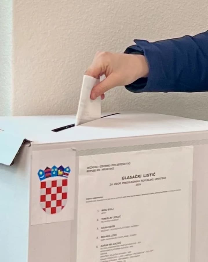Izlaznost do 11:30 gotovo ista kao u prvom krugu