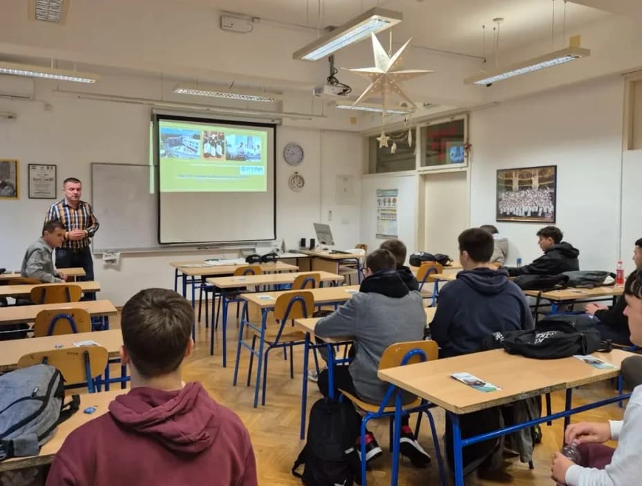 Prezentacije studijskih programa maturantima u turističkim školama na području Like i Zadra