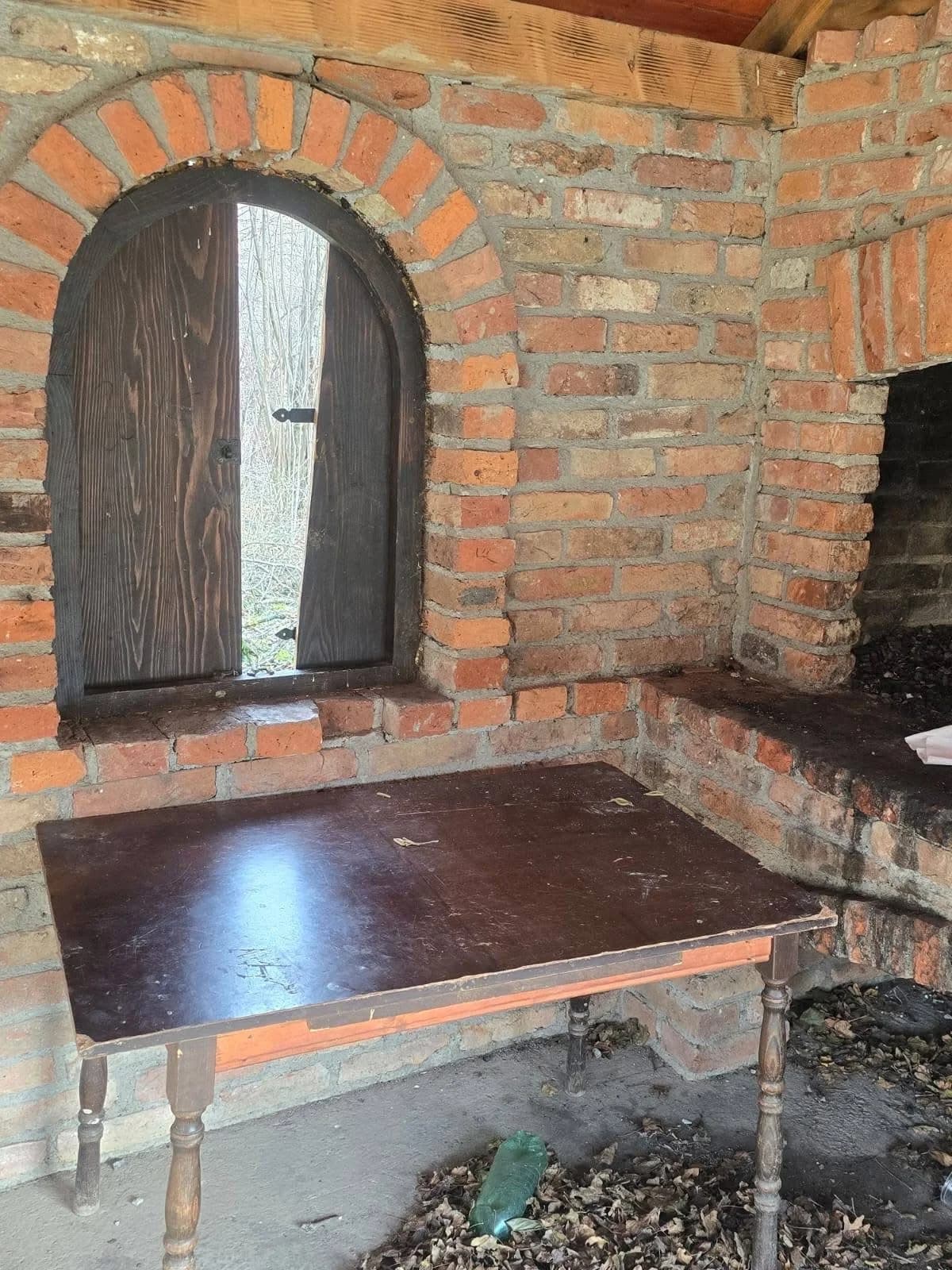 Velika: Vandali uništavaju sve pred sobom
