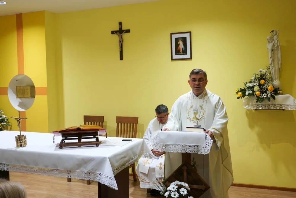 Biskup Martinović prigodom Svjetskog dana bolesnika posjetio požešku bolnicu