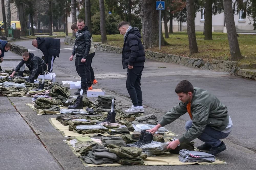Nova snaga Hrvatske vojske: U Požegu stiglo gotovo 300 ročnika