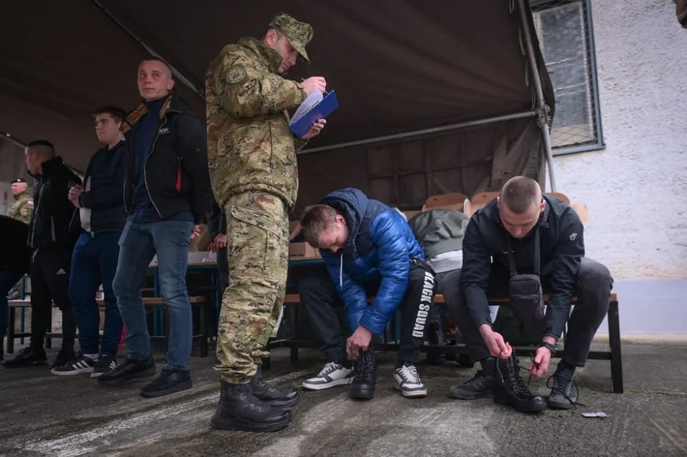 Nova snaga Hrvatske vojske: U Požegu stiglo gotovo 300 ročnika