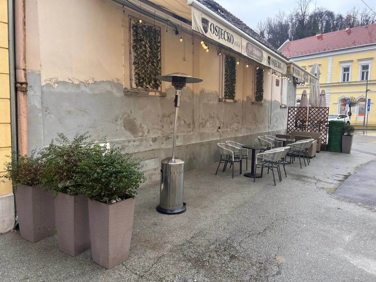 Požeški ugostitelj: ’Iz Grada nas konstantno maltretiraju oko terase. Nisam jedini!’