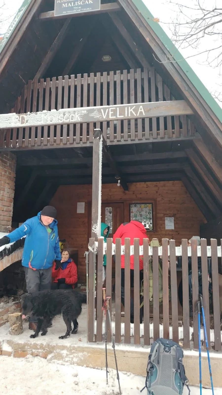 Srca na Papuku: Požeški planinari proslavili Valentinovo na Mališćaku