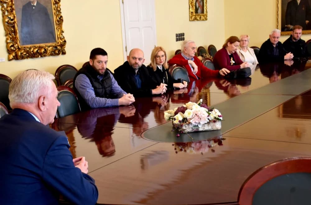 Grad Požega dodijelio ugovore za financiranje udruga u kulturi za 2025. godinu