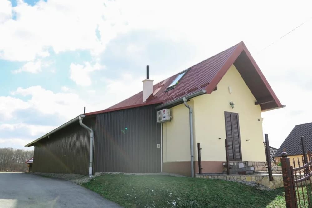 Obiteljsko imanje Poppke: Tri ruralne kuće za odmor u srcu prirode