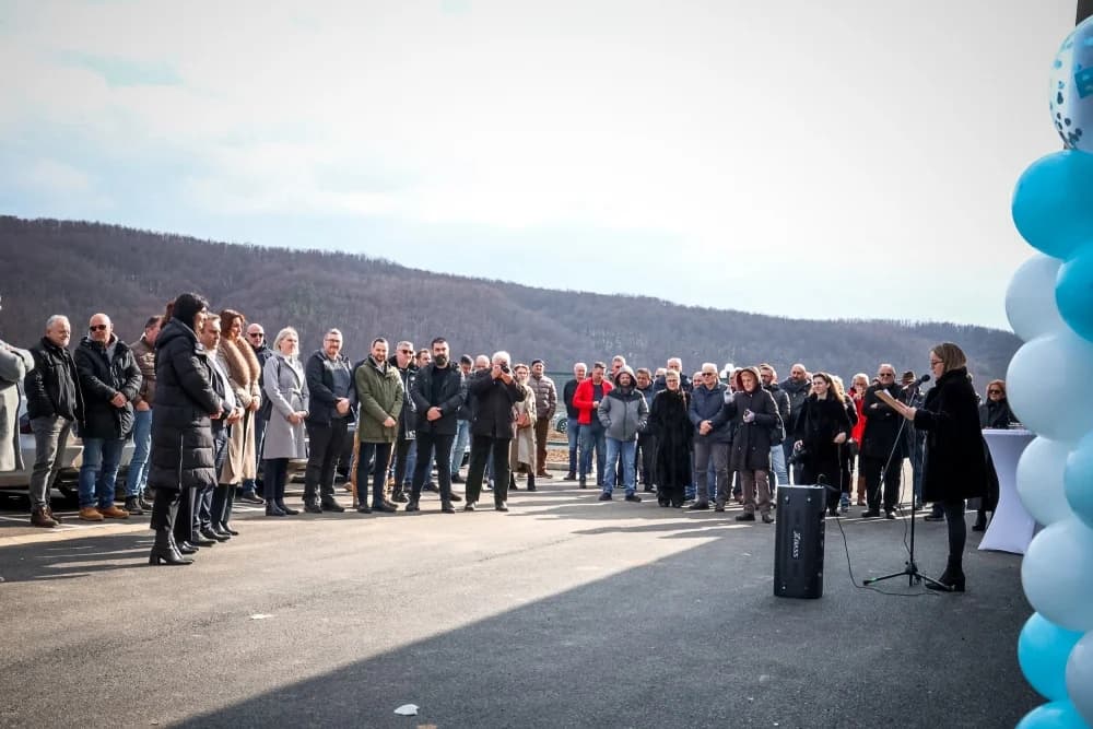 Stolarija Batori u Pleternici otvorila novu proizvodno gospodarsku zgradu