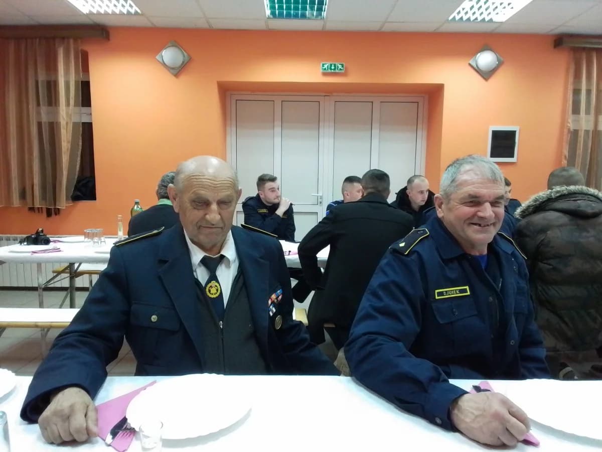 U DVD-u Zagrađe godina protekla mirno, osnovni cilj – obnoviti rad s mladeži