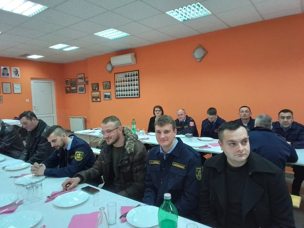 U DVD-u Zagrađe godina protekla mirno, osnovni cilj – obnoviti rad s mladeži