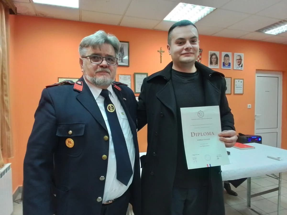 U DVD-u Zagrađe godina protekla mirno, osnovni cilj – obnoviti rad s mladeži