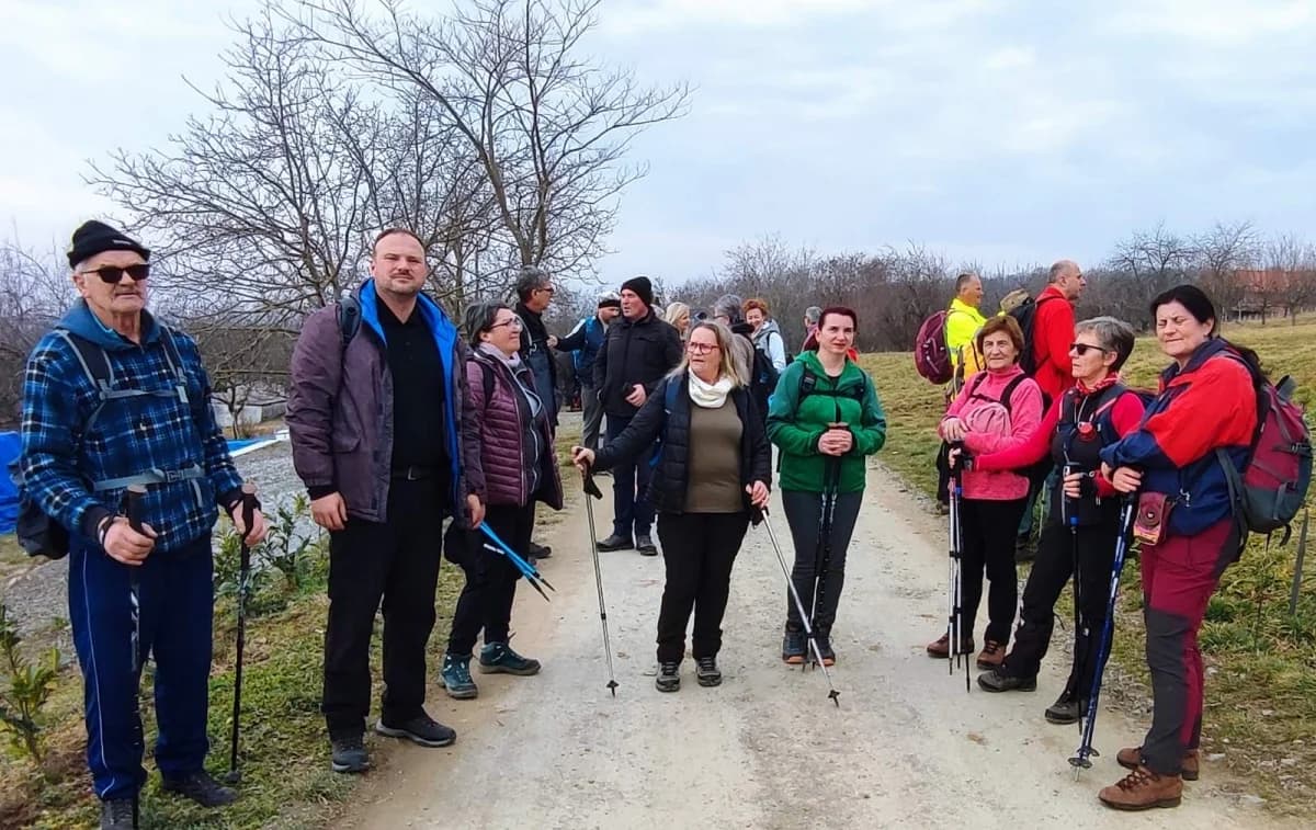 Planinarski pohod ’Malo cugom, više cipelcugom’ oduševio sudionike