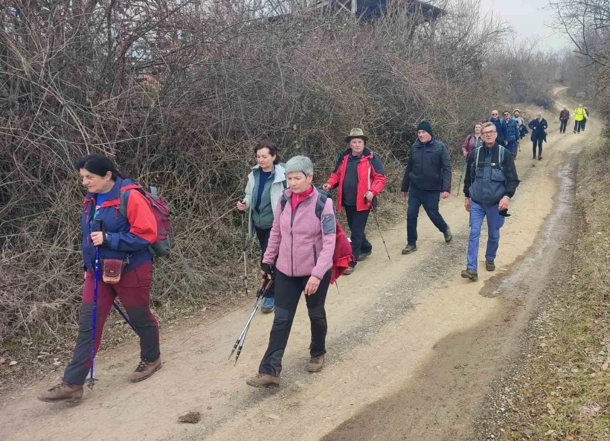 Planinarski pohod ’Malo cugom, više cipelcugom’ oduševio sudionike