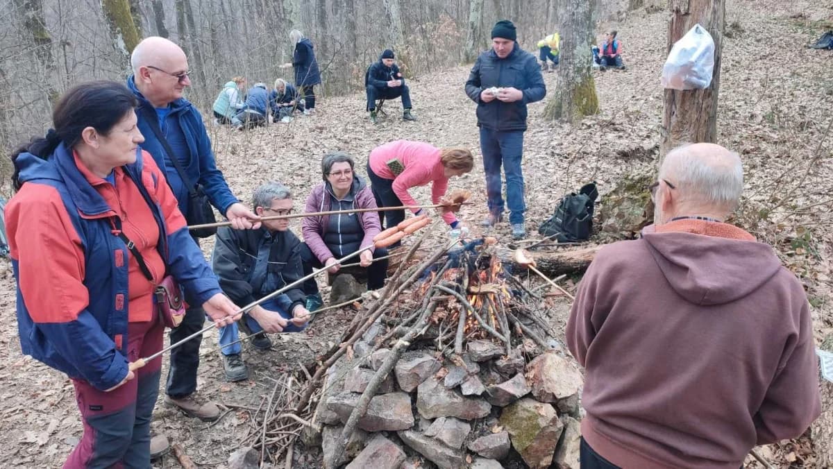 Planinarski pohod ’Malo cugom, više cipelcugom’ oduševio sudionike