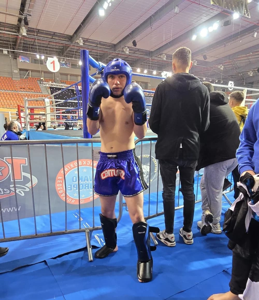 Ivano Đevlan prekidom u 1. rundi osvojio Europski Kup na K1 u Bugarskoj!