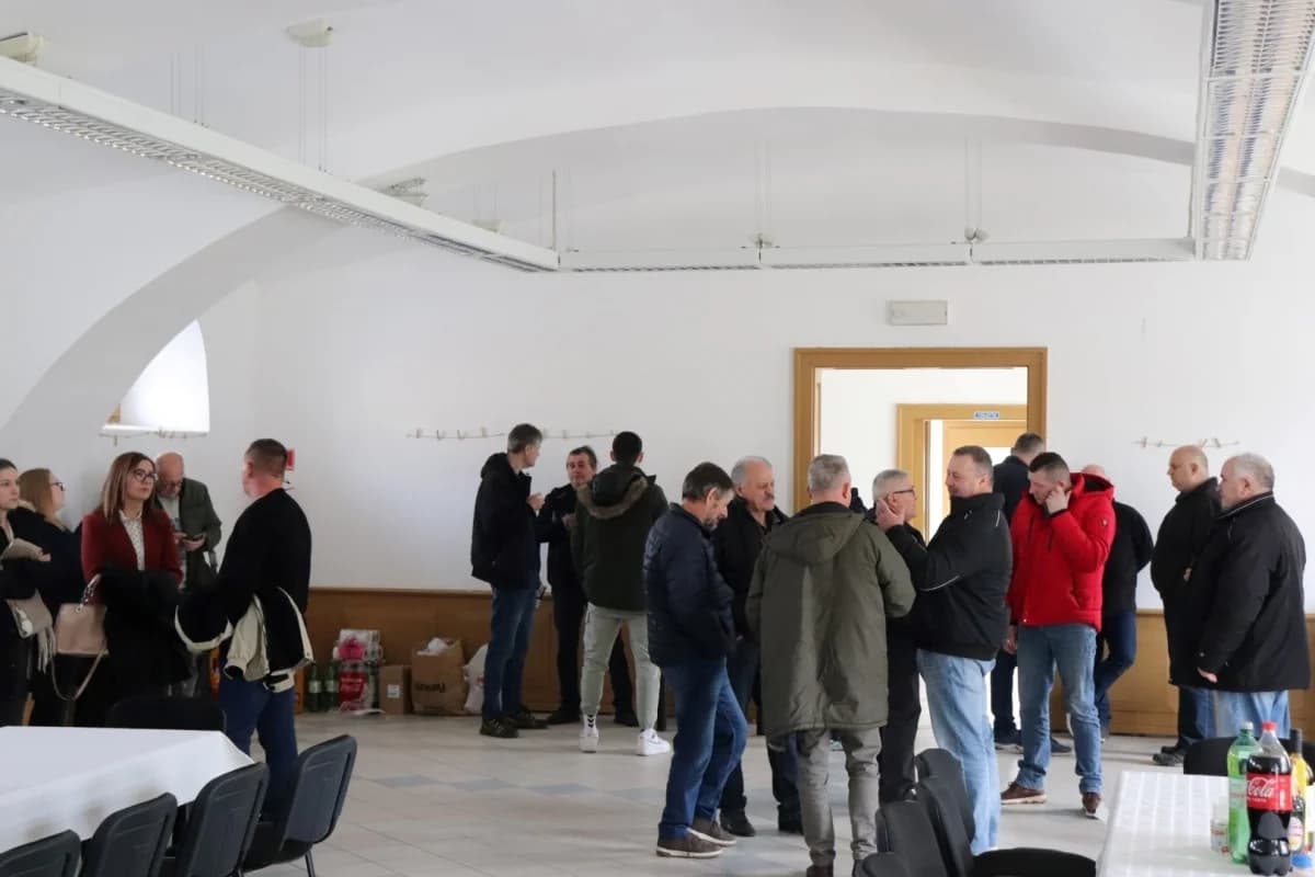 Robert Vinkler izabran za predsjednika Udruge pčelara Pakrac - Lipik