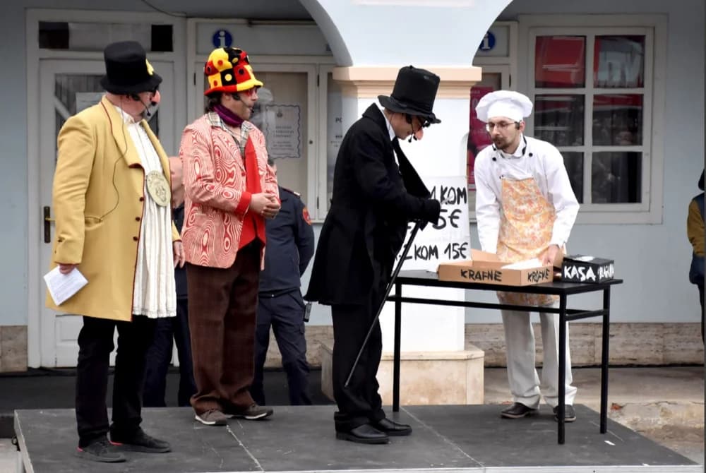 Maškare ispunile grad
