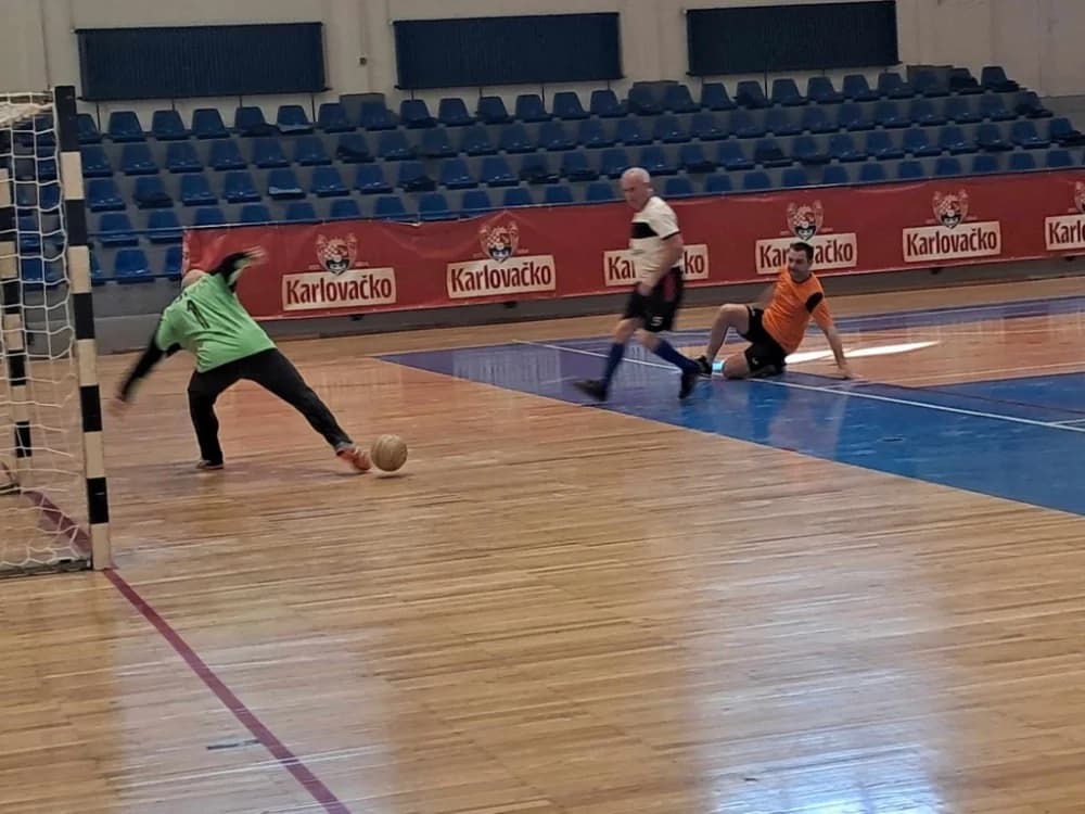 U 15. kolu MNLV Požega pobjede ostvarile ekipe Kelvina, Alabame Caffe bara Zen, Birtijce i HVIDR-e