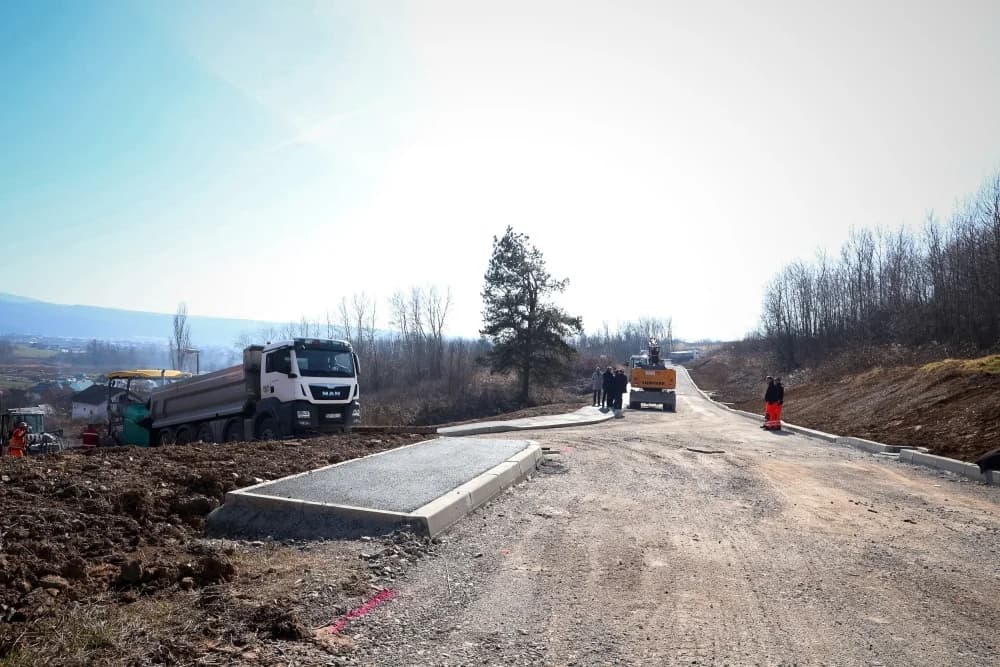 Završetak radova u Pleternici kojima će se pospješiti prometna povezanost i riješiti problem oborinske odvodnje