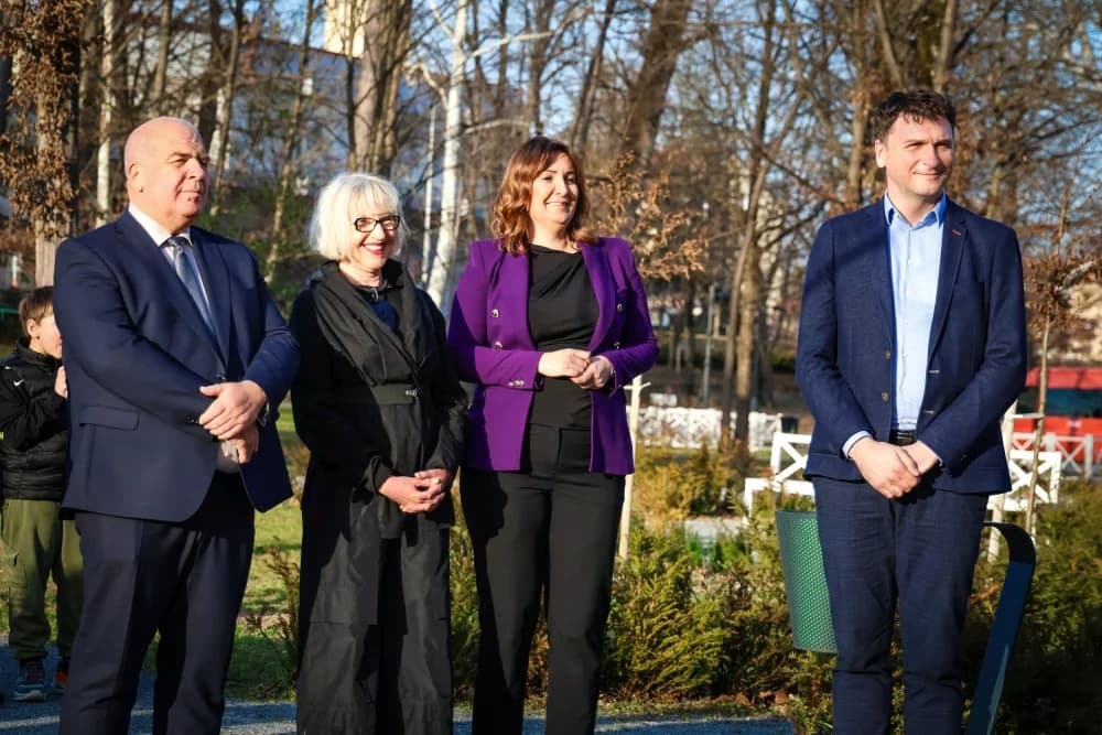Skulptura „Relevant“ Tatjane Kostanjević otkrivena u srcu Lipika