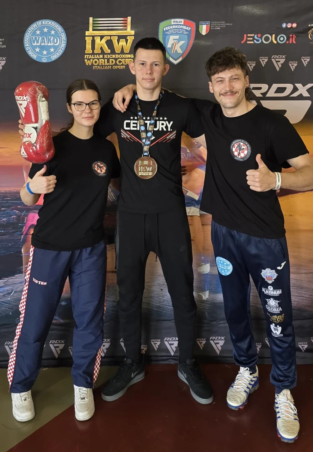 KBK Borac stigao iz Italije, Ivano Đevlan nokautom osvojio Svjetski kup u K1!
