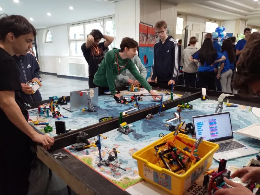 Udruga informatičara PSŽ sudjelovala je na velikom državnom finalu FIRST LEGO League u Zagrebu