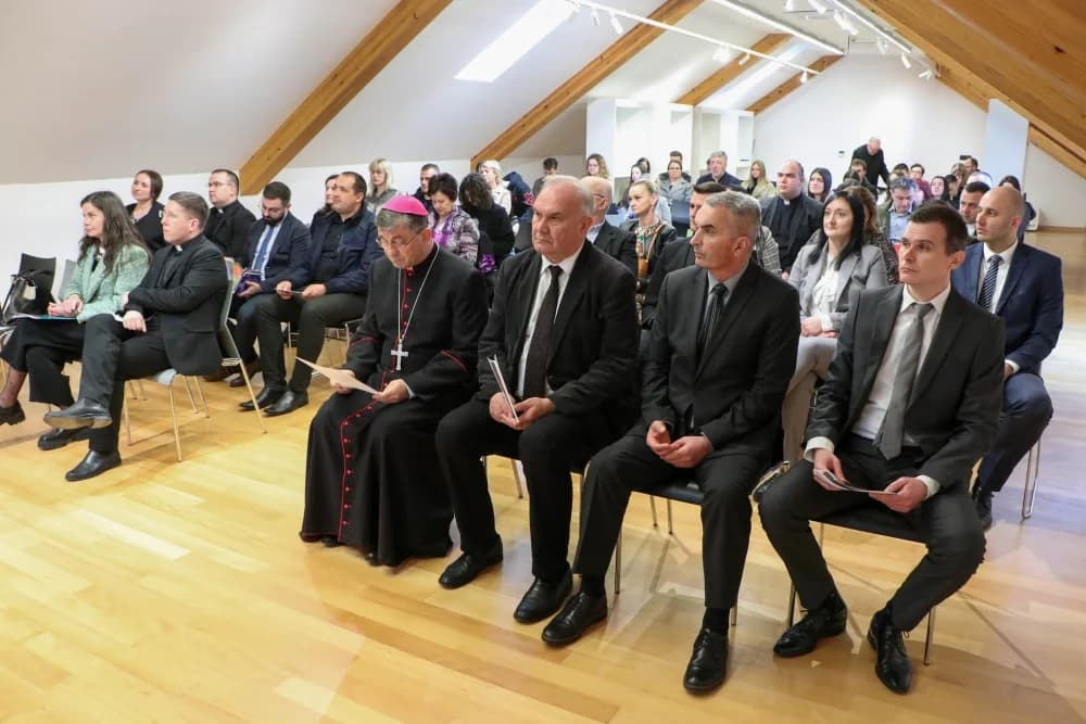 U Požegi započela 6. Konferencija vjerskog turizma, sakralne baštine i hodočašća