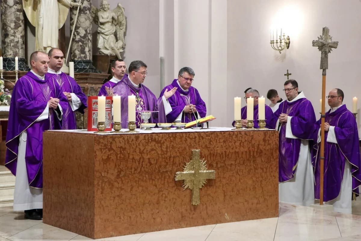 Obilježena 23. obljetnica smrti kardinala Kuharića u Požegi