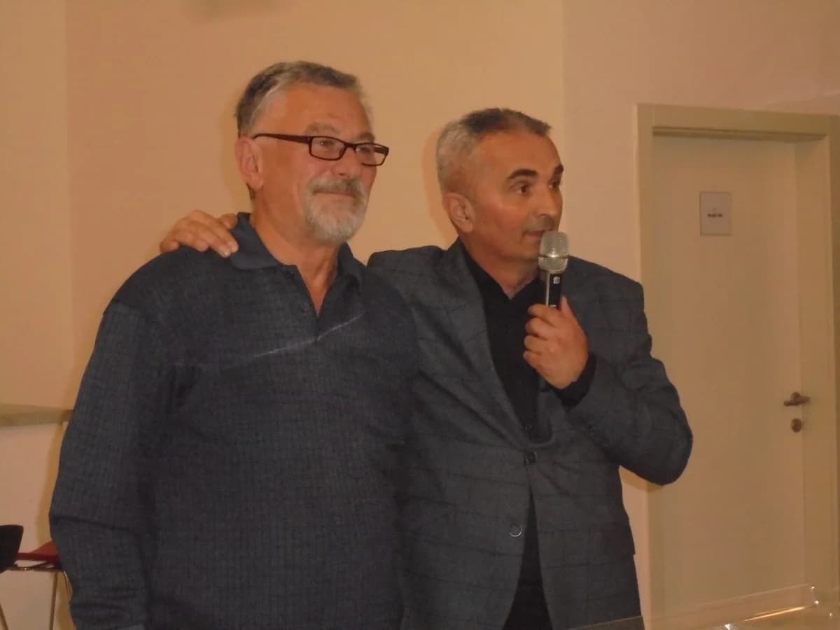 Otvorena fotografska izložba »Pasji život« Dušana Mirkovića