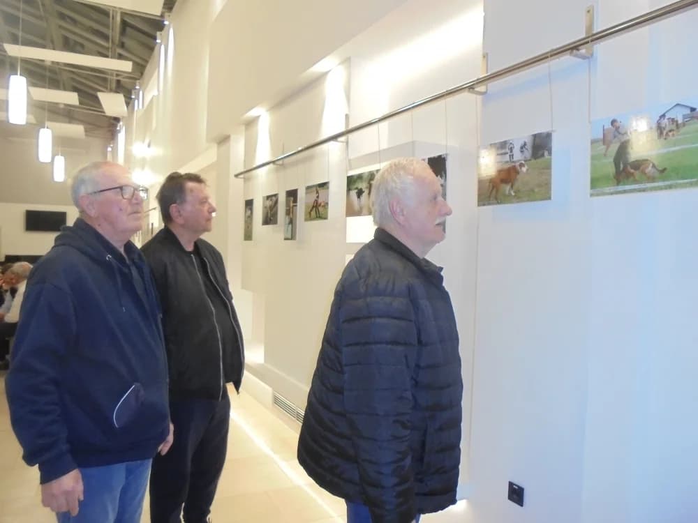 Otvorena fotografska izložba »Pasji život« Dušana Mirkovića